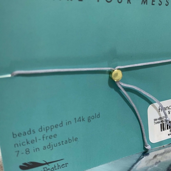 Francesca's Lucky Feather Womens NWT Thinking of You Sentiments Bracelet - Picture 4 of 4